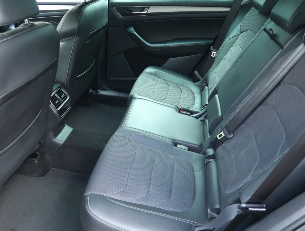 Škoda Kodiaq 2.0 TDI 4x4 2023 12