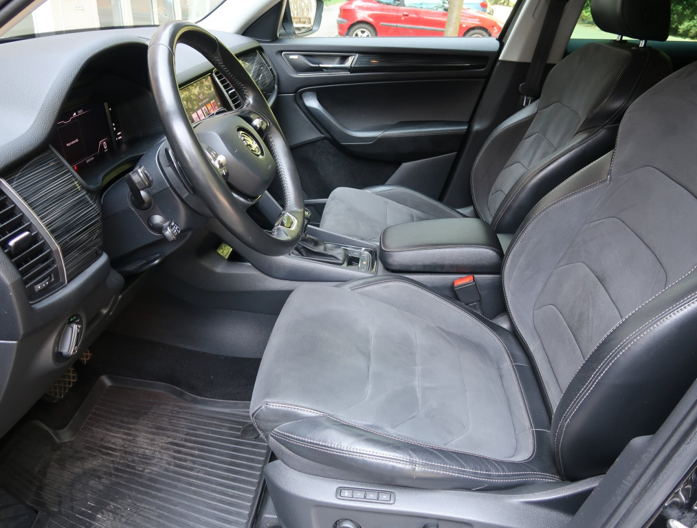 Škoda Kodiaq 2.0 TSI 4x4 2021 13