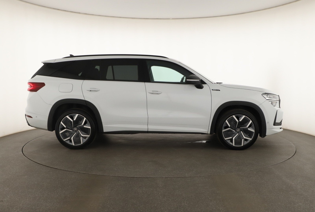 Škoda Kodiaq 2.0 TDI 4x4 2025 8