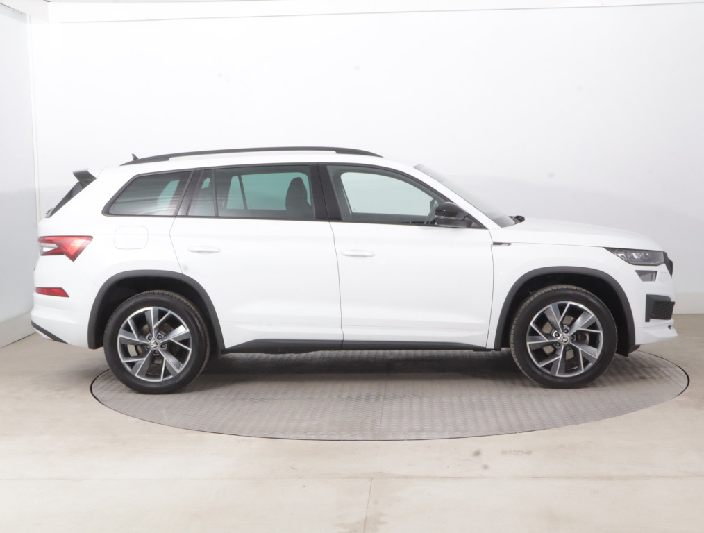 Škoda Kodiaq 2.0 TDI 4x4 2023 8