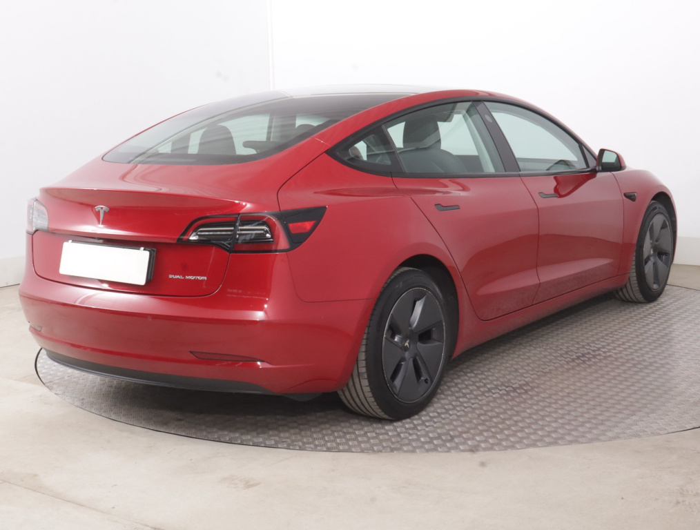 Tesla Model 3 4x4 2021 7