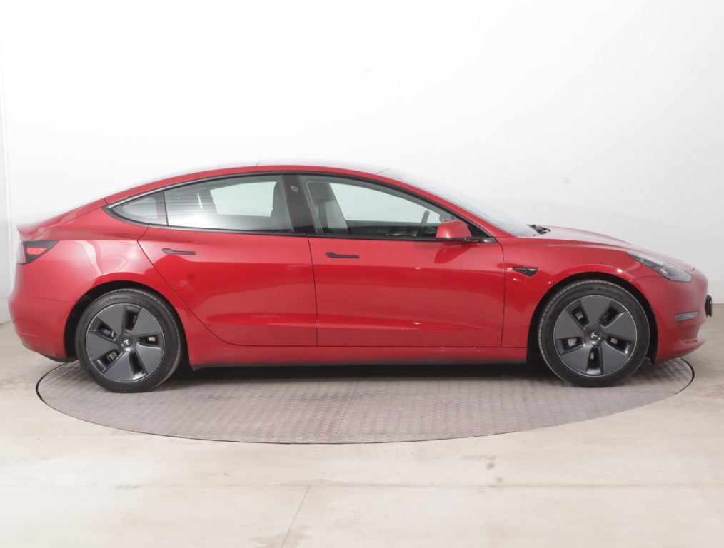 Tesla Model 3 4x4 2021 8