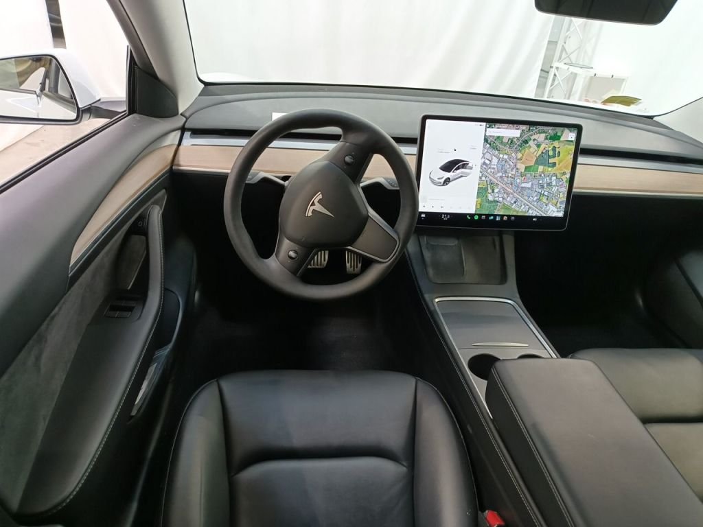 Tesla Model 3 4x4 2021 3