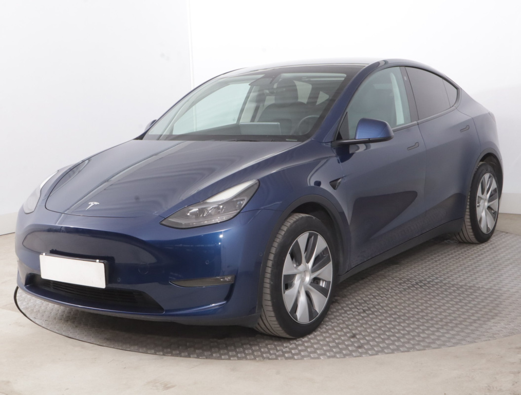 Tesla Model Y 4x4 2022 3