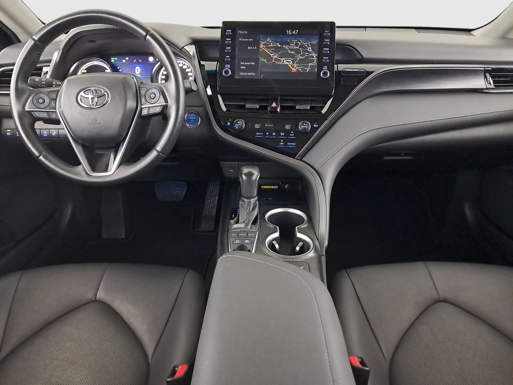 Toyota Camry 2.5 Hybrid 2023 9