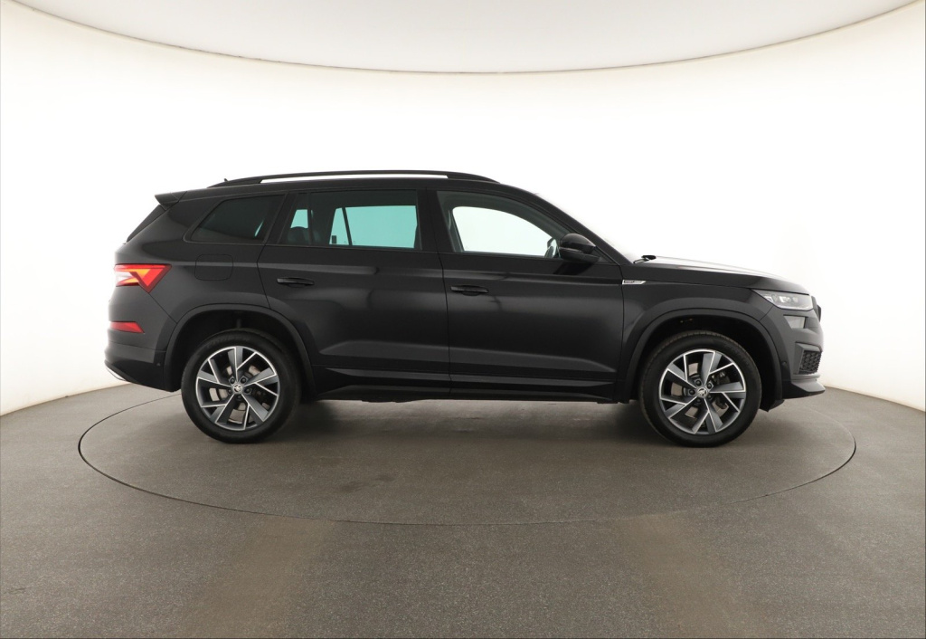 Škoda Kodiaq 2.0 TDI 4x4 2023 8