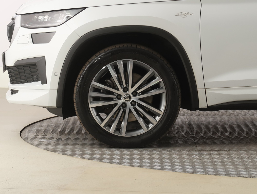 Škoda Kodiaq 2.0 TSI 4x4 2023 18