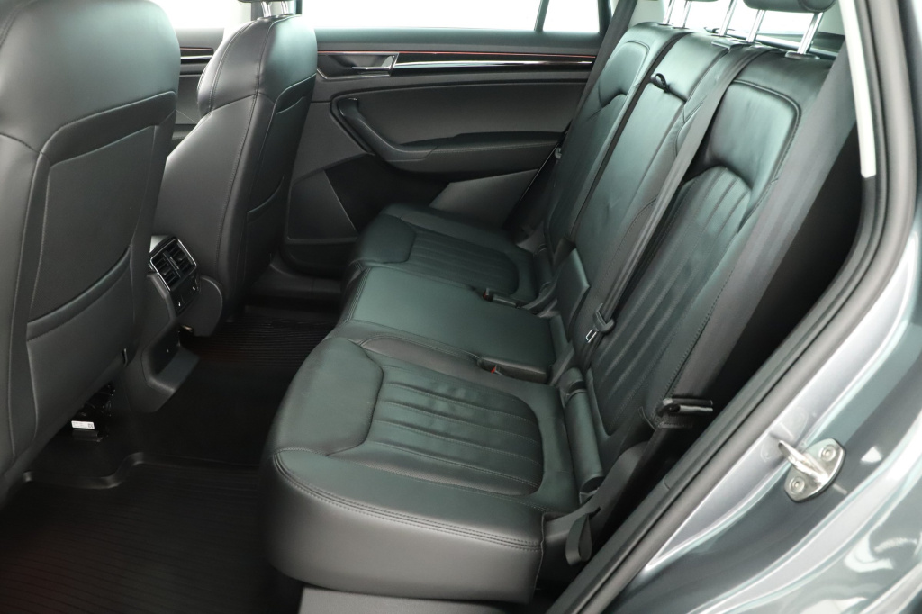 Škoda Kodiaq 2.0 TSI 4x4 2023 12