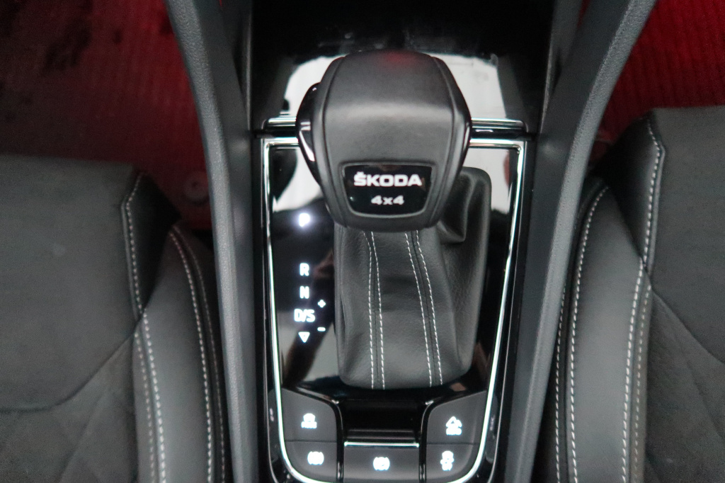 Škoda Kodiaq 2.0 TDI 4x4 2023 16