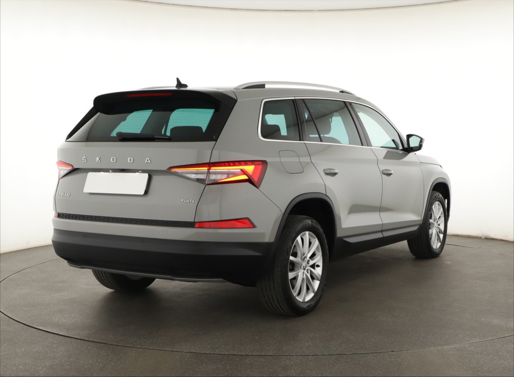 Škoda Kodiaq 2.0 TSI 4x4 2023 7