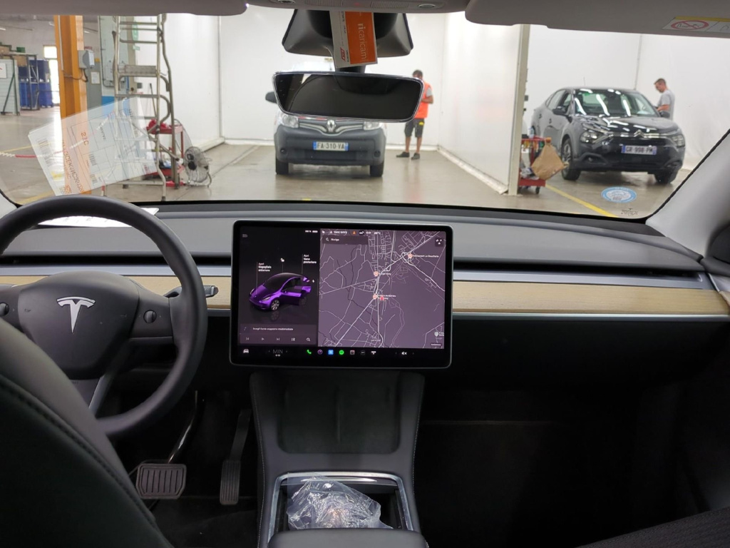 Tesla Model Y 4x4 2022 3