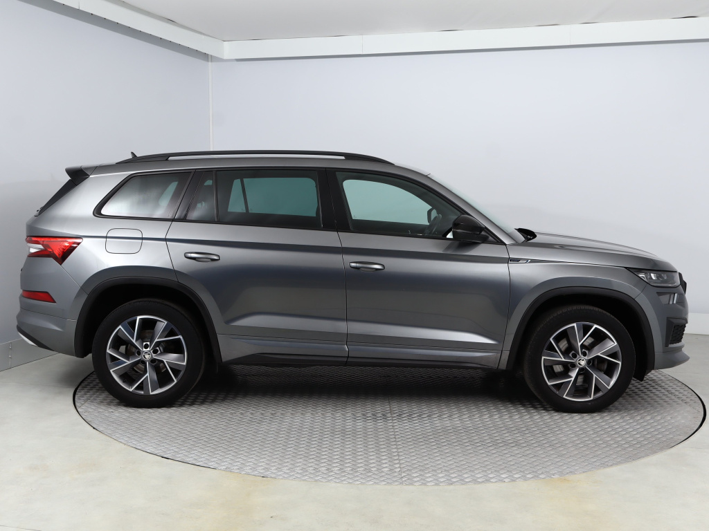 Škoda Kodiaq 2.0 TDI 4x4 2022 8