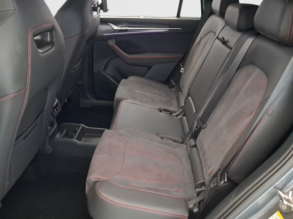 Škoda Kodiaq 2.0 TSI 4x4 2025 12