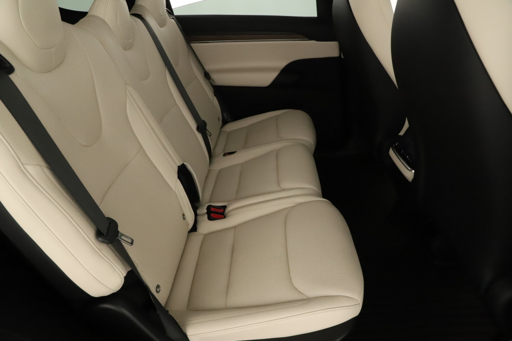 Tesla Model X 4x4 2023 9