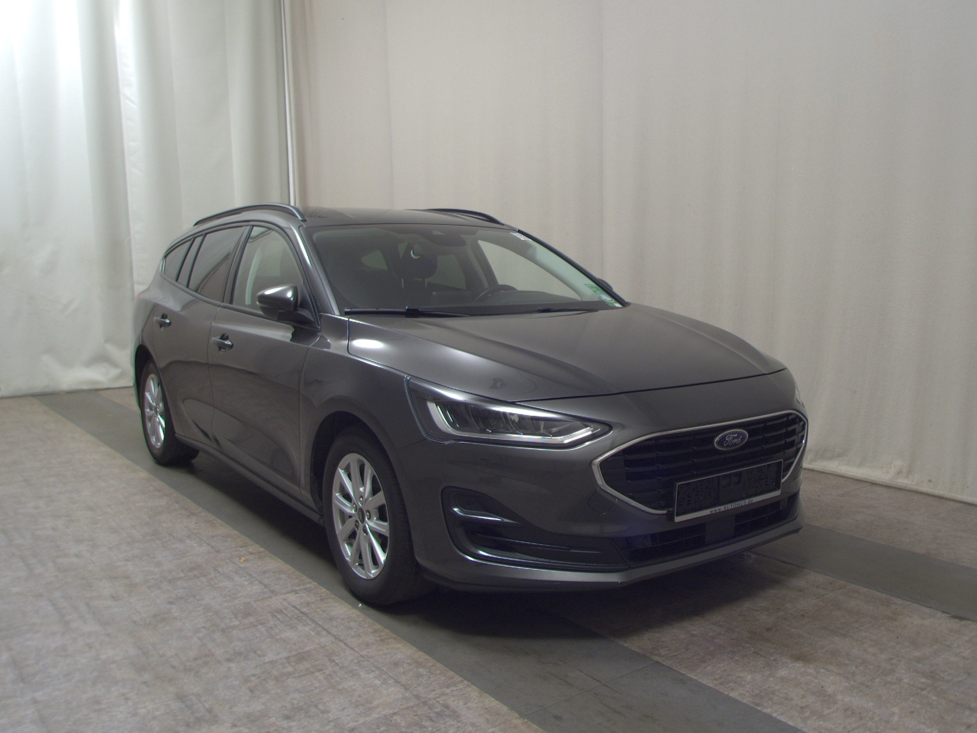 Ford Focus Turnier 1.5 EB Cool&Connect Navi LED AHK 3