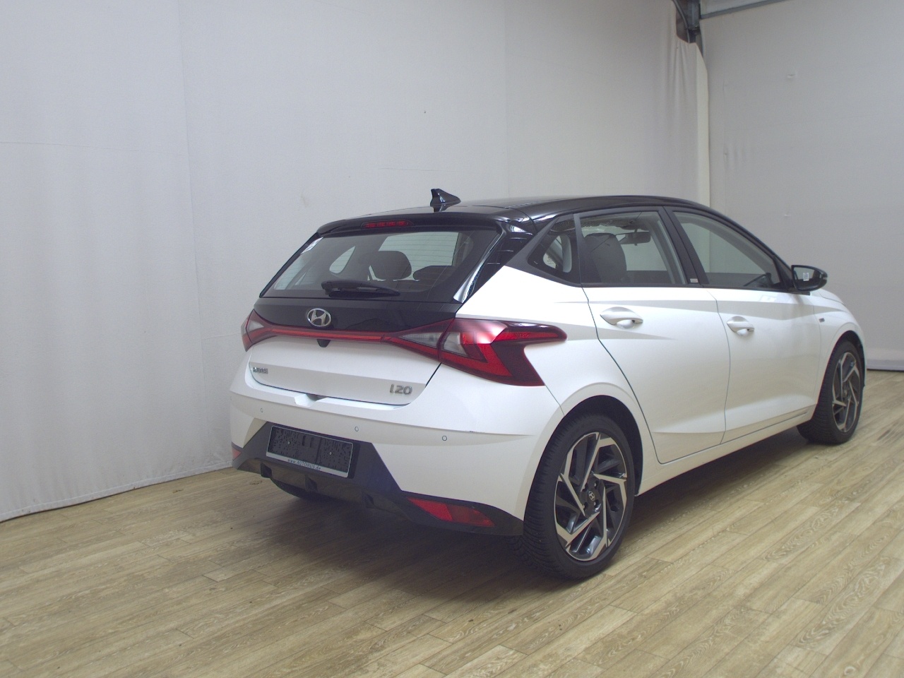 Hyundai i20 1.0 T-GDI Comfort Navi LED Bose RfK PDC Shz 4