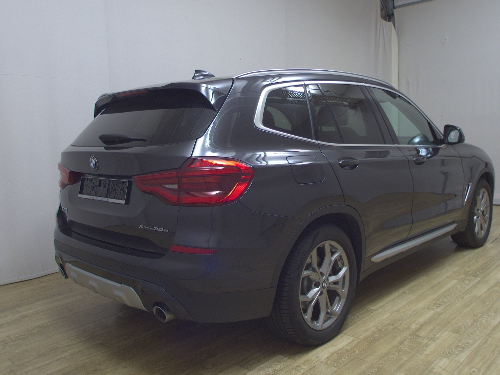 BMW X3 xDrive30e X-Line Navi LED+ Leder LC-Pro Pano 4