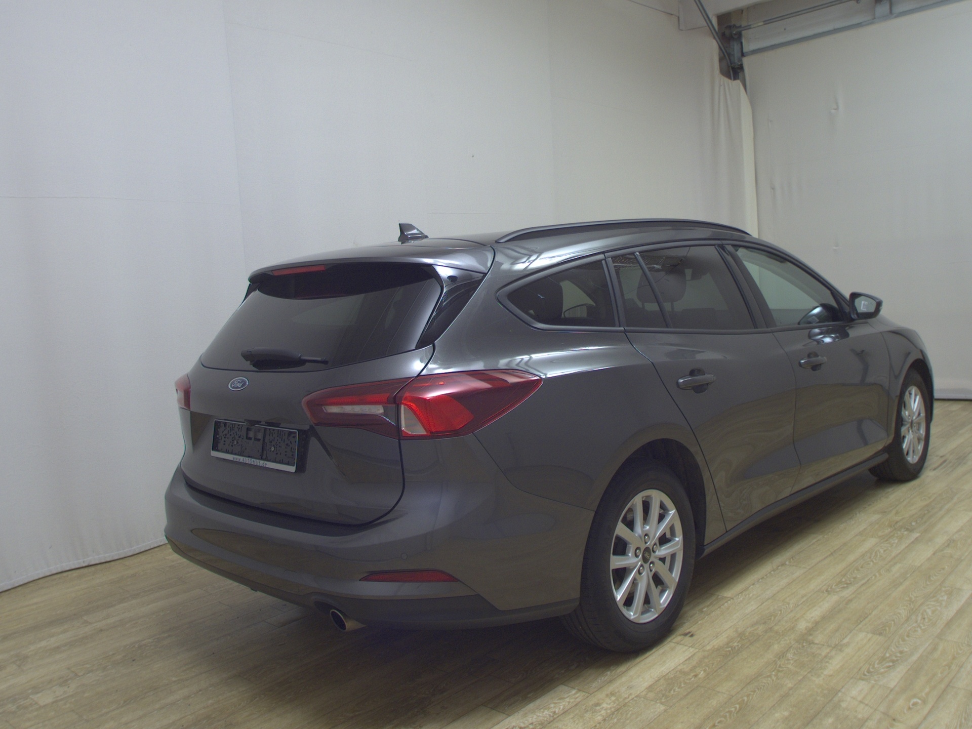 Ford Focus Turnier 1.5 EB Cool&Connect Navi LED Shz AHK PDC 4