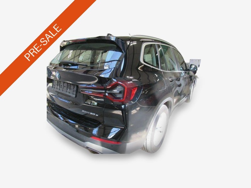 BMW X3 xDrive30e Navi LED LC-Pro Leder AHK 2