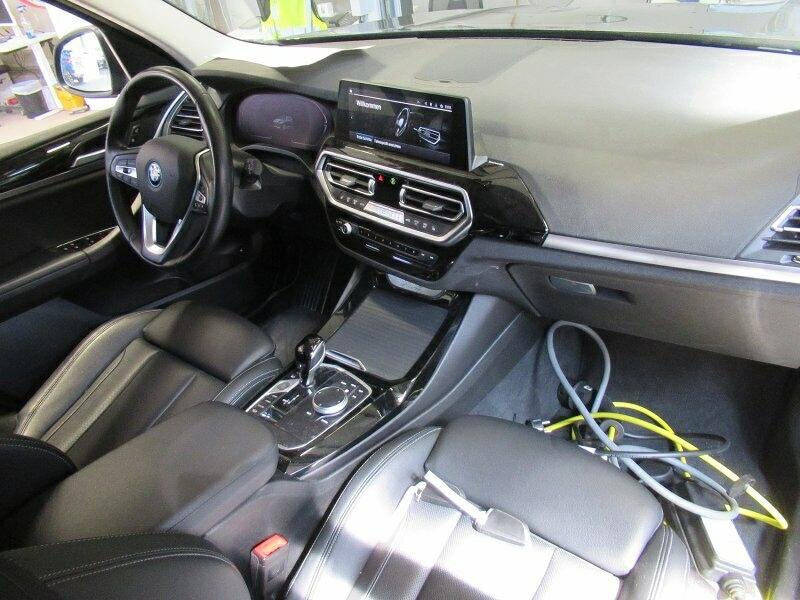 BMW X3 xDrive30e Navi LED LC-Pro Leder AHK 3