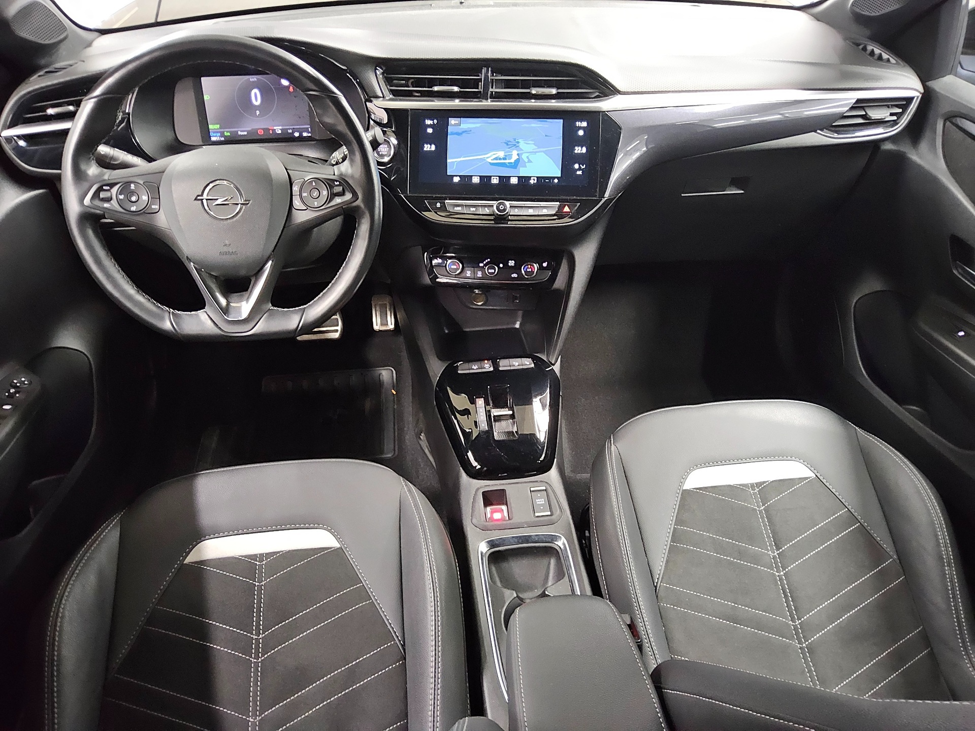 Opel Corsa-e GS Line T-Leder Navi LED RfK ACC PDC Shz 5
