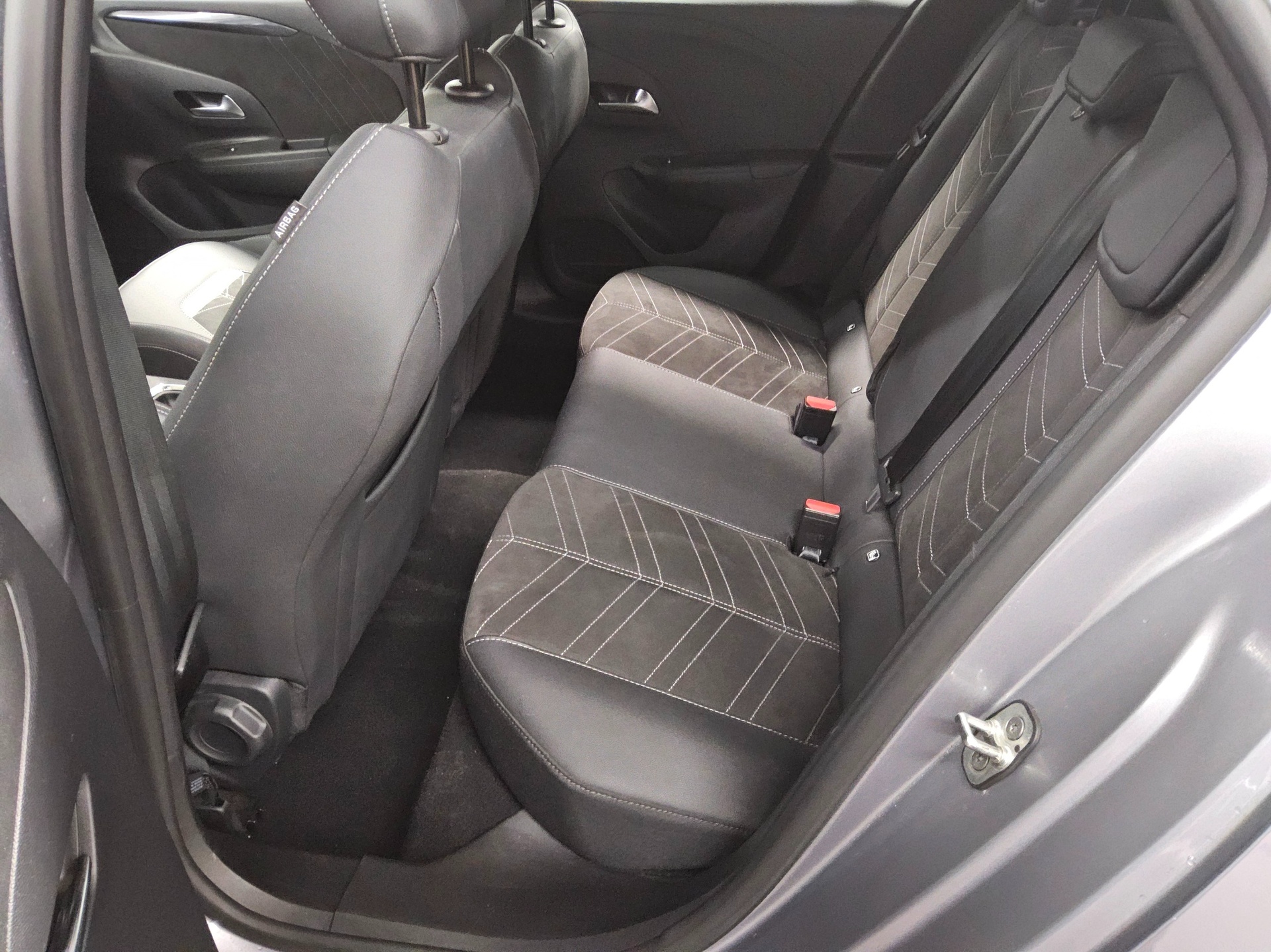 Opel Corsa-e GS Line T-Leder Navi LED RfK ACC PDC Shz 13
