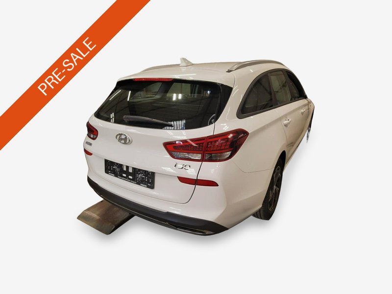 Hyundai i30 1.6 CRDI Trend Navi LED RFK SHZ 2