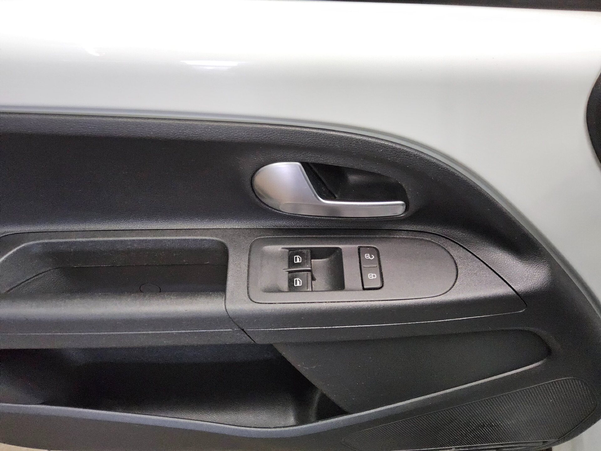 Volkswagen e-up! DAB+ BT Klima 9