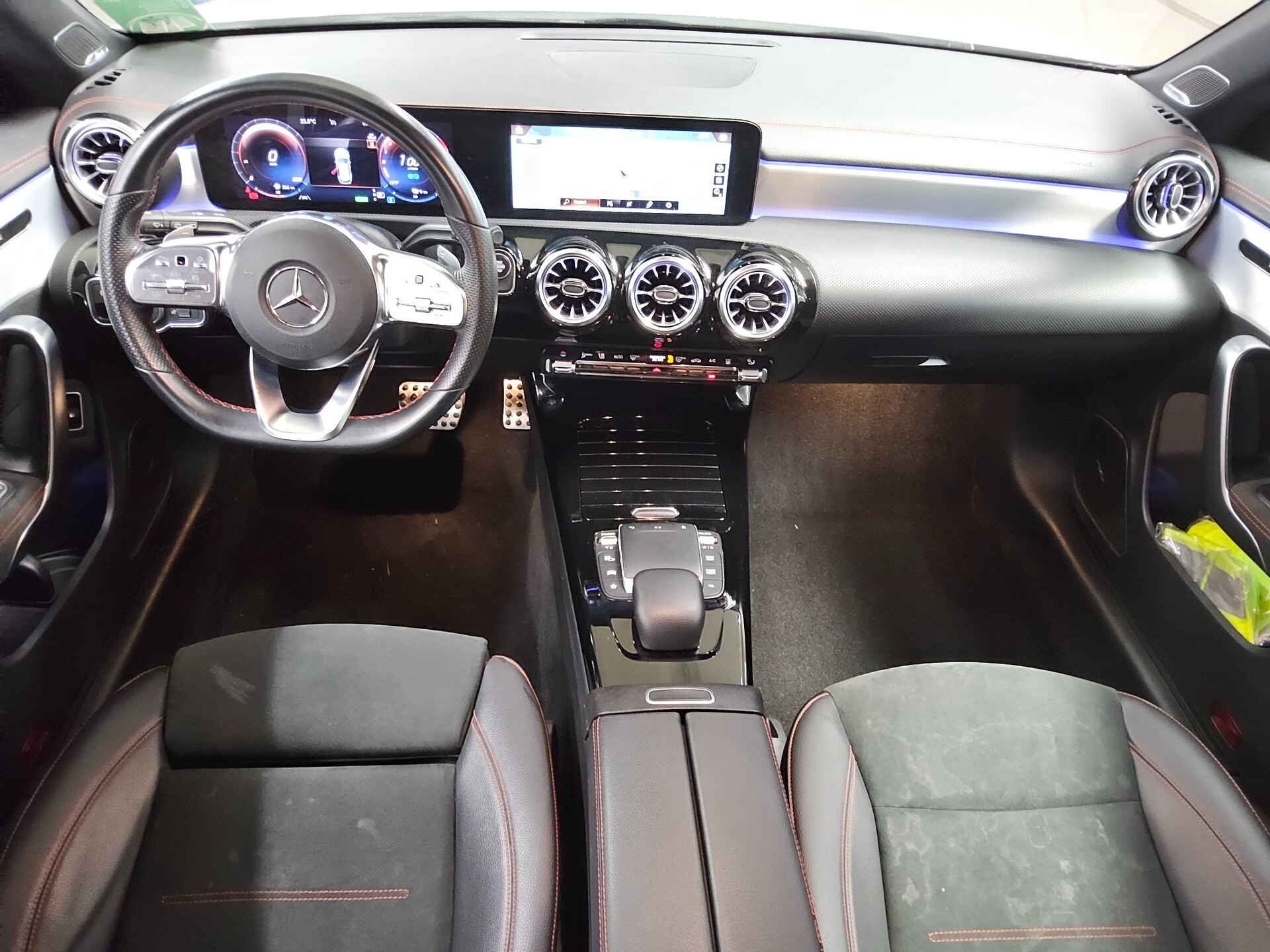 Mercedes-Benz CLA 250 Shooting Brake e AMG-Line Navi LED Night 5