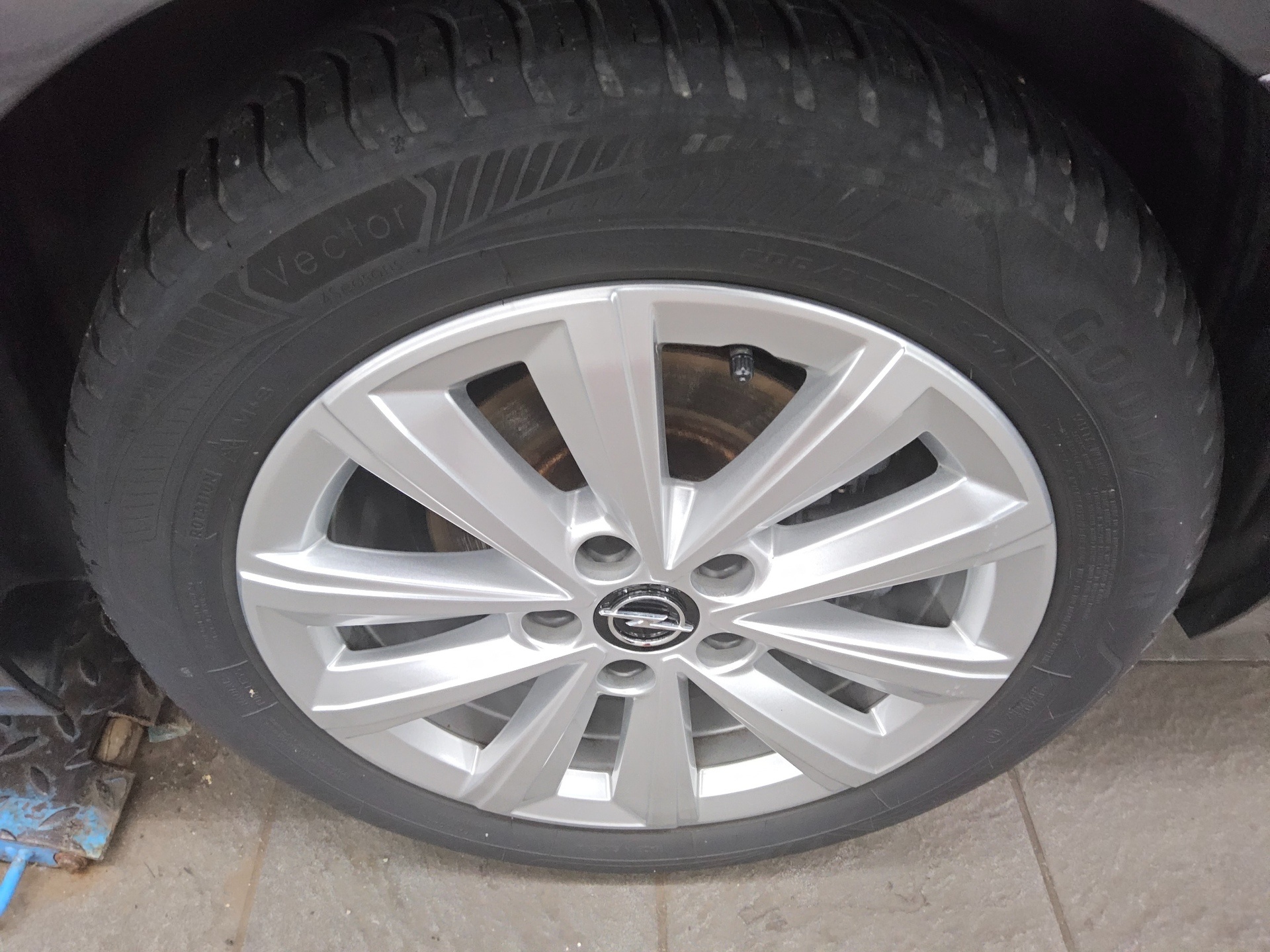 Opel Astra ST 1.5 D Elegance T-Leder Navi LED RFK AHK 11