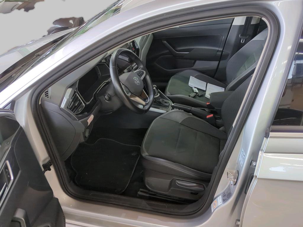 Volkswagen Polo 1.0 TSI Style NAVI LED SHZ PDC 7