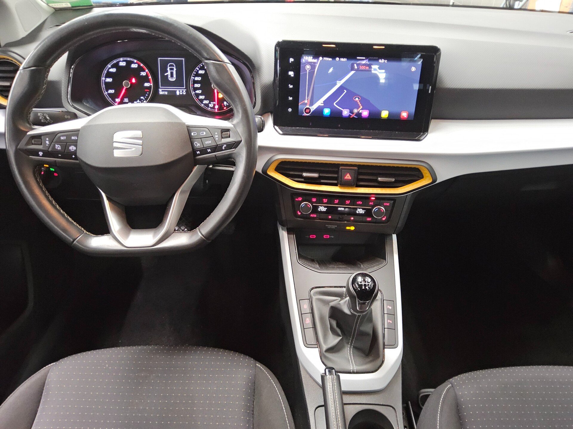 Seat Arona 1.0 TSI Style Navi LED Shz PDC 5