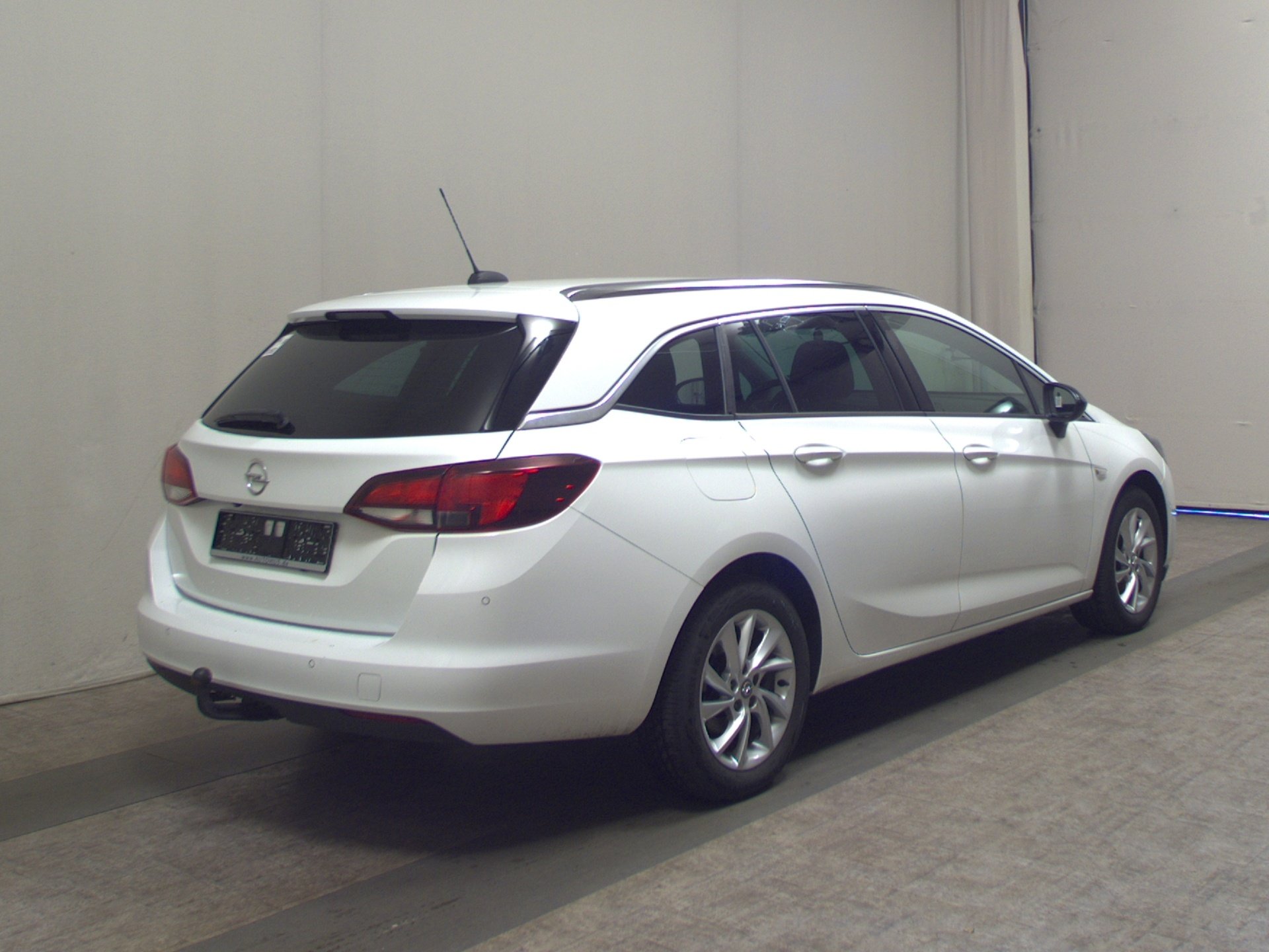 Opel Astra ST 1.5 D Elegance Navi LED Shz AHK RFK 4
