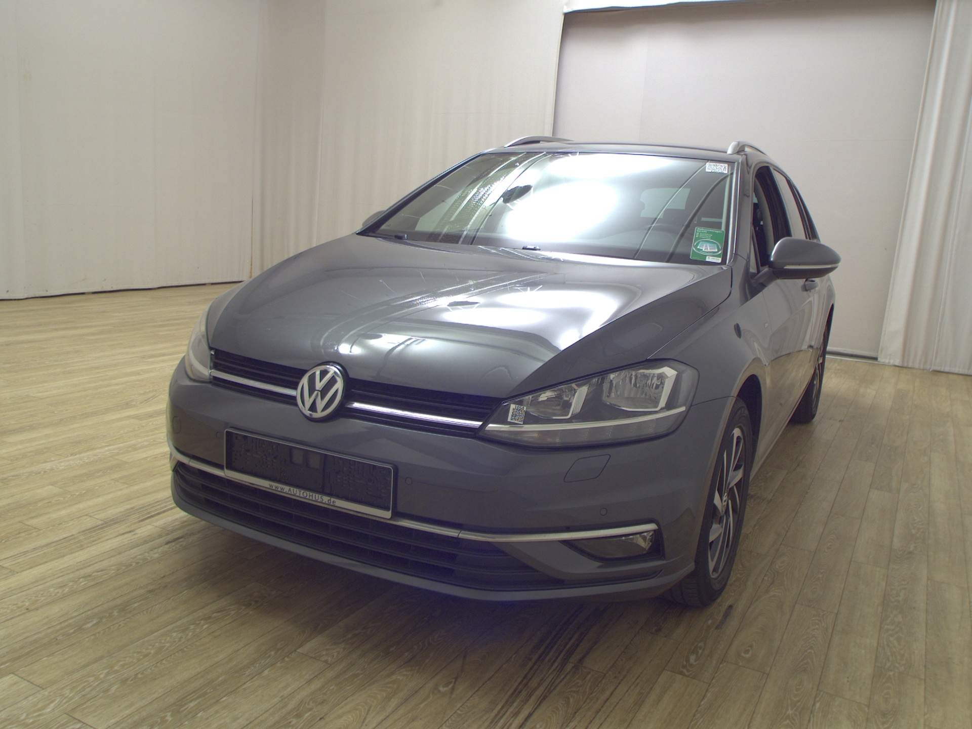 Volkswagen Golf-7 Var. 1.6 TDI Join Navi LED AHK PDC ACC 2