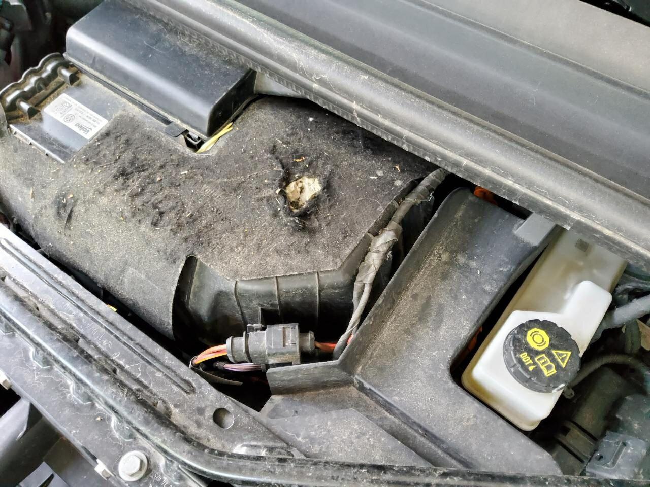 Volkswagen ID.4 4M NAVI LED SHZ PDC 7