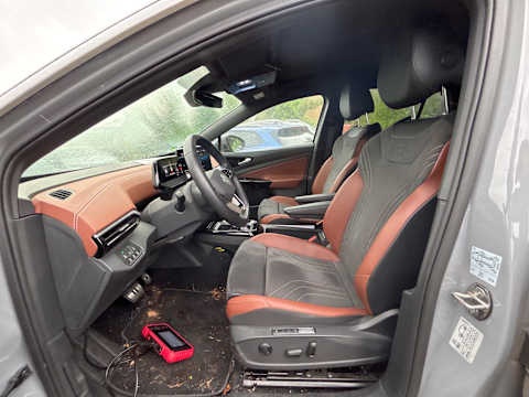 Volkswagen ID.5 Pro Performance T-LEDER NAVI KLIMAAUT LED PANO 6