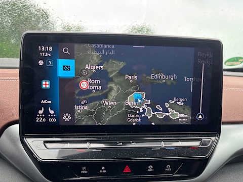Volkswagen ID.5 Pro Performance T-LEDER NAVI KLIMAAUT LED PANO 10