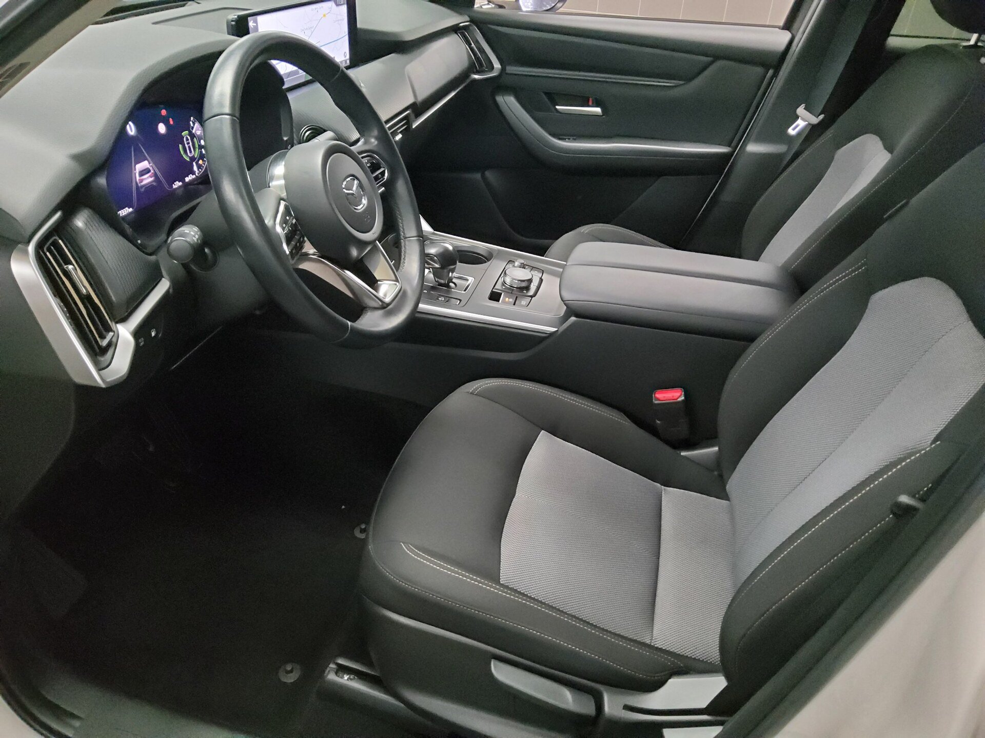 Mazda CX-60 e-Skyactiv Prime Navi DC LED AHK DAB+ 9