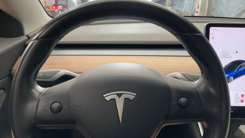 Tesla Model 3 Navi LED Pano Leder Kamera 11