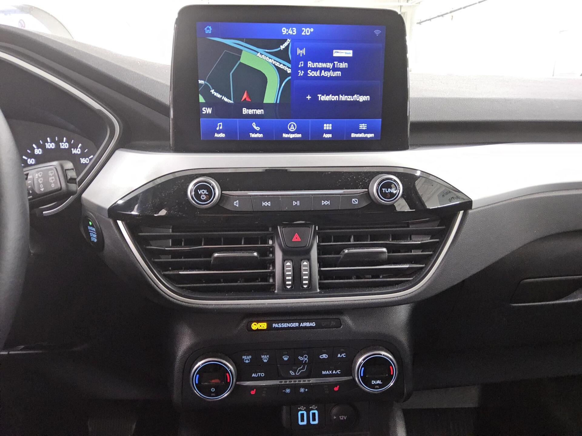 Ford Kuga 1.5 EB Cool&Connect Navi LED AHK PDC SHZ 7