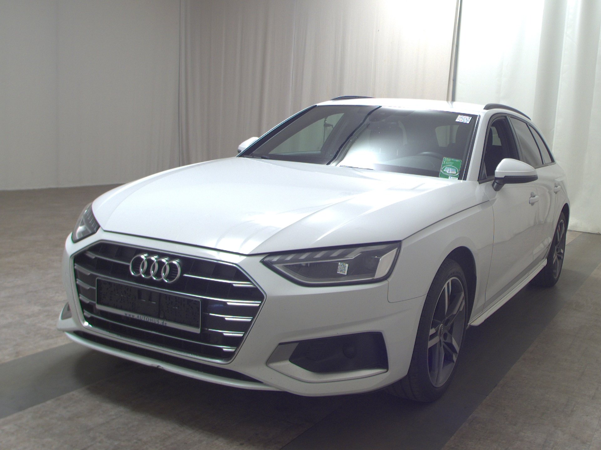 Audi A4 Avant 40 TDI S-Line T-Leder Navi LED 2