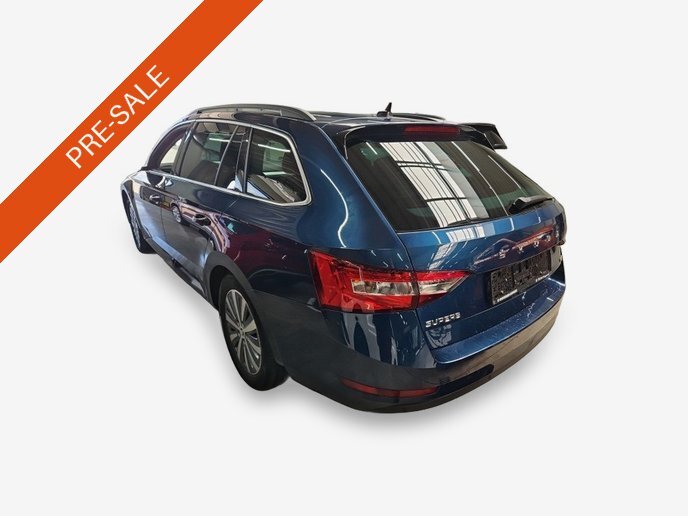 Skoda Superb NAVI LED AID SHZ PANO 3