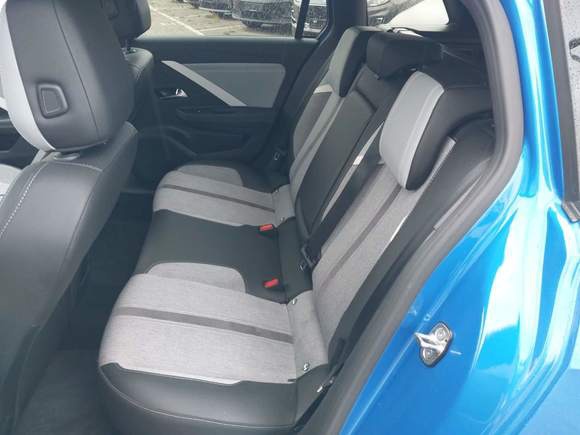 Opel Astra ST 1.5 D Elegance T-Leder Navi LED 10