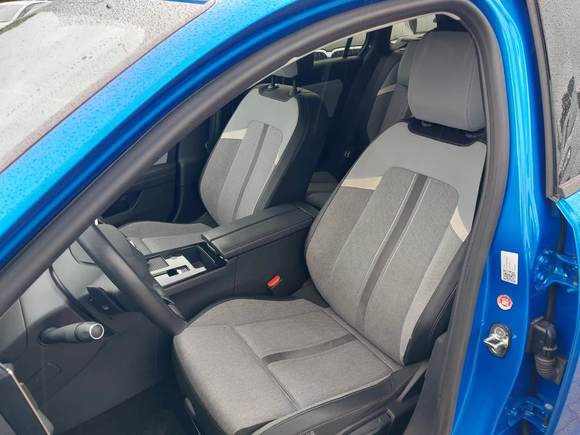 Opel Astra ST 1.5 D Elegance T-Leder Navi LED 9