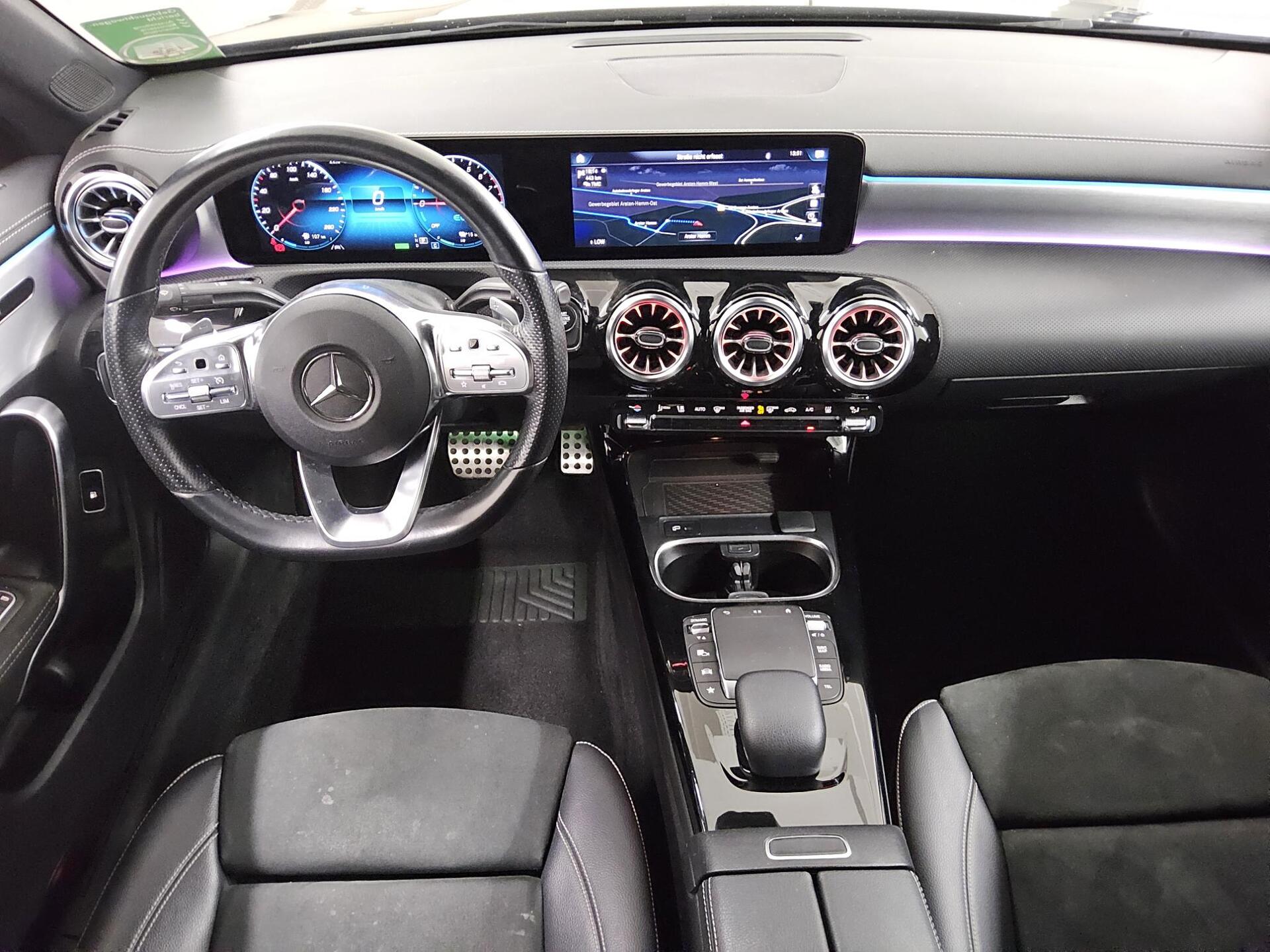 Mercedes-Benz CLA 250 e AMG-Line Night T-Leder Navi LED 5