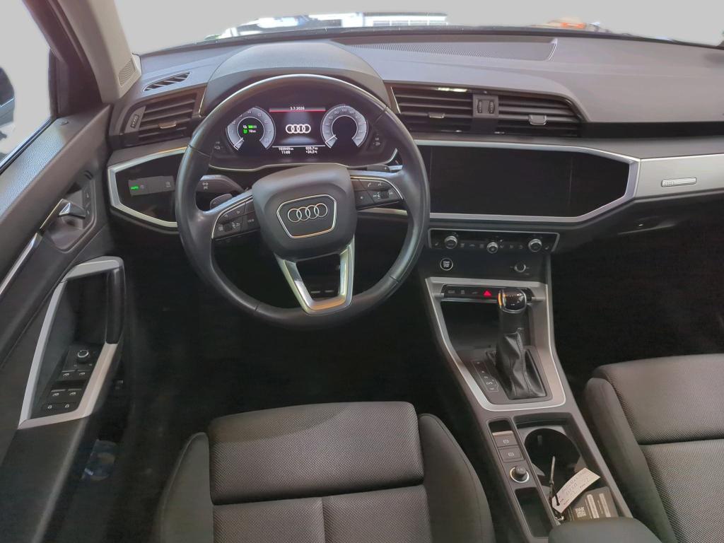 Audi Q3 45 TFSI S-Line PDC 5