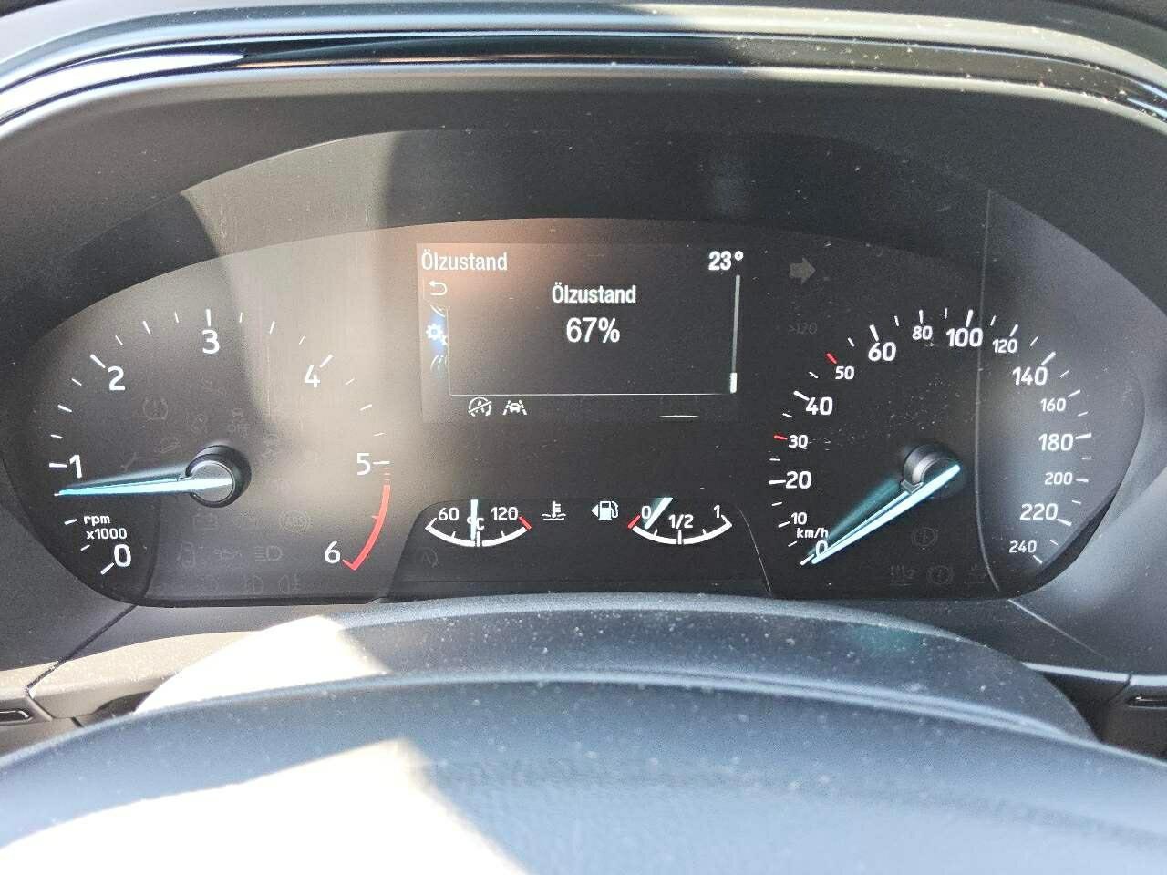 Ford Focus Turnier 1.5 EB ST-Line Navi LED HuD RFK 8