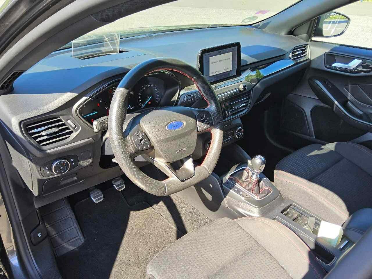 Ford Focus Turnier 1.5 EB ST-Line Navi LED HuD RFK 5