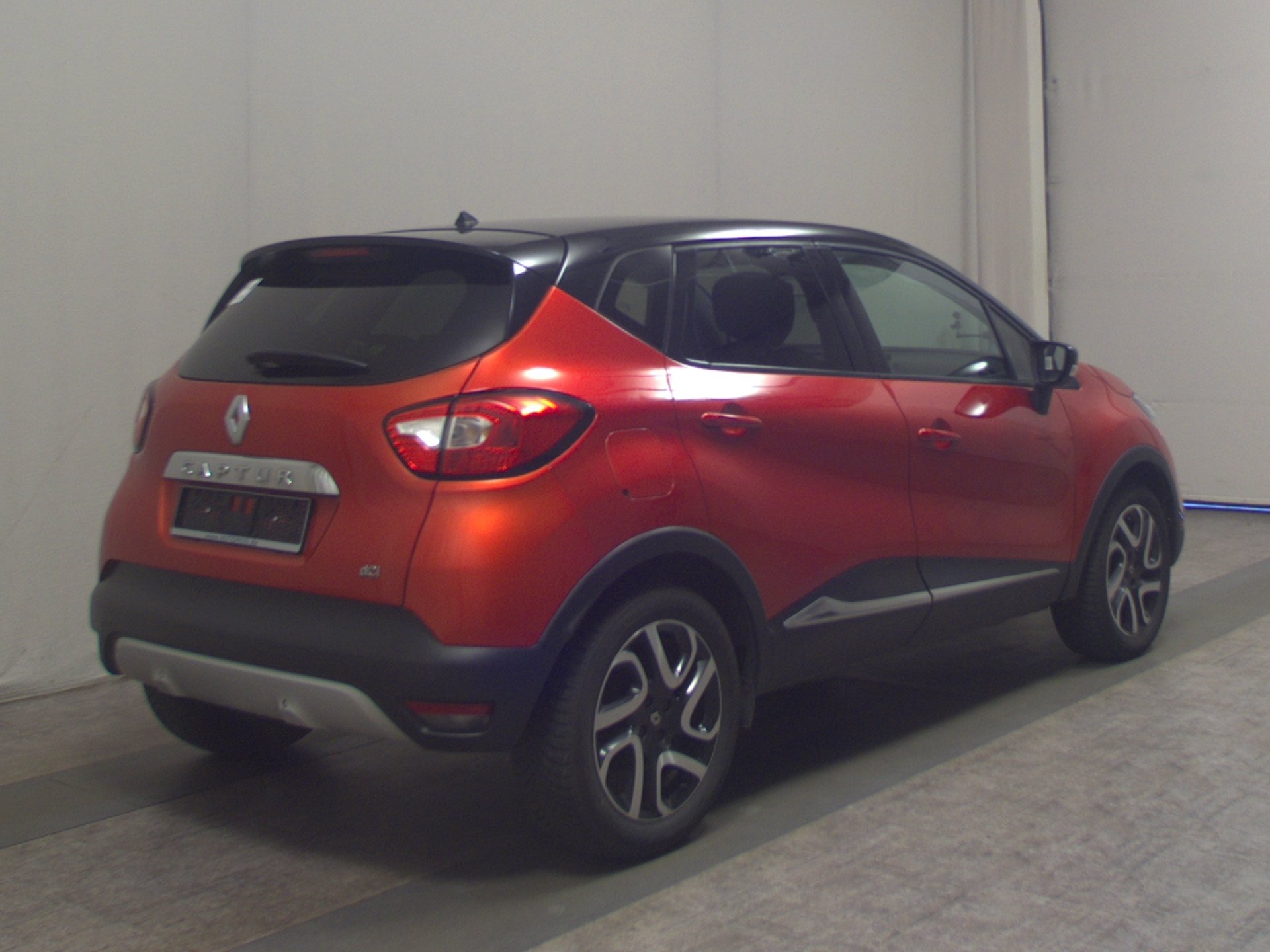 Renault Captur 1.5 dCi Energy SHZ Navi ZV HU 11/27 4