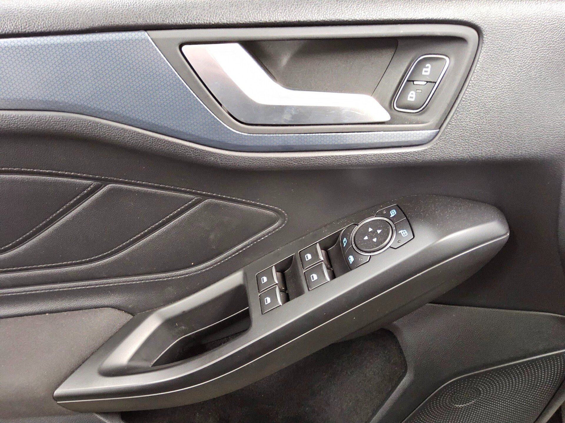 Ford Focus Turnier 1.5 EB Active Motorschaden 9